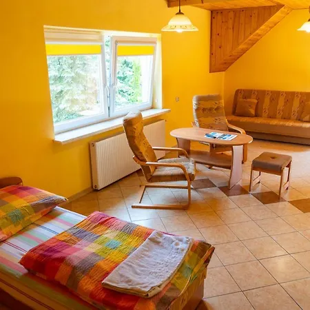 Na Skraju Lasu Homestay